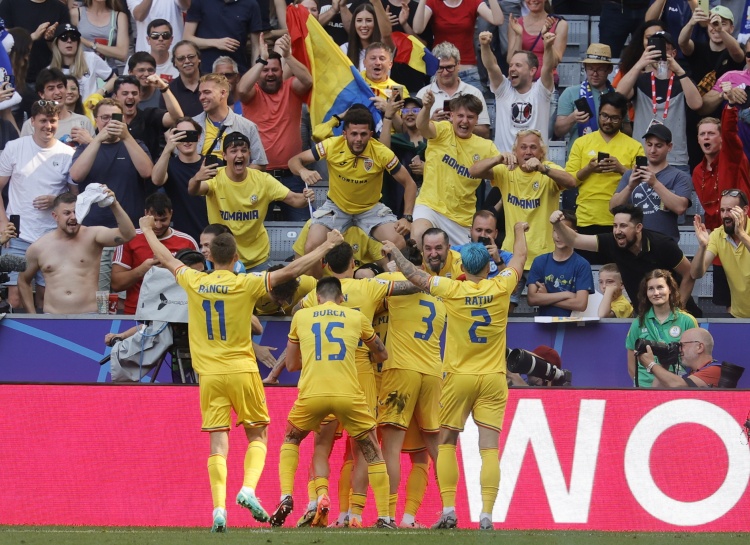 24年的等待！罗马尼亚取队史欧洲杯第2胜，赛前胜率6%垫底