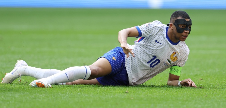 法国和其对手本届欧洲杯共完成99次非点球射门，均未取得进球